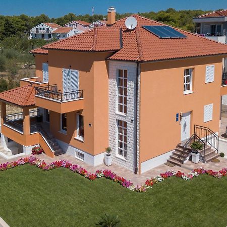 Villa Suzana Biograd Na Moru Luaran gambar